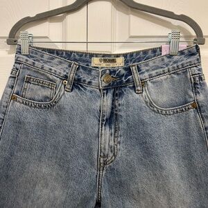 Rock & Roll straight leg cropped high rise capri  vintage blue jeans W29 L 25